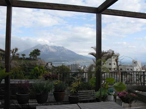 建国記念日×ホワイトギャラリー 建国記念日×ホワイトギャラリー