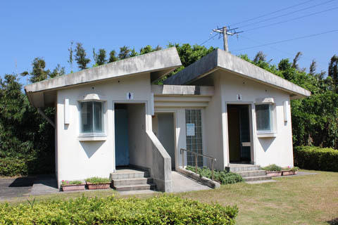 種子島の公衆トイレ