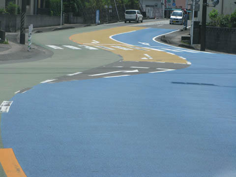 こんな道路がある