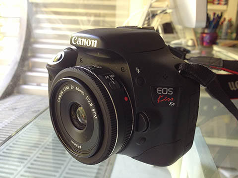 Canon EF 40mm f/2.8 USM Canon EF 40mm f/2.8 USM