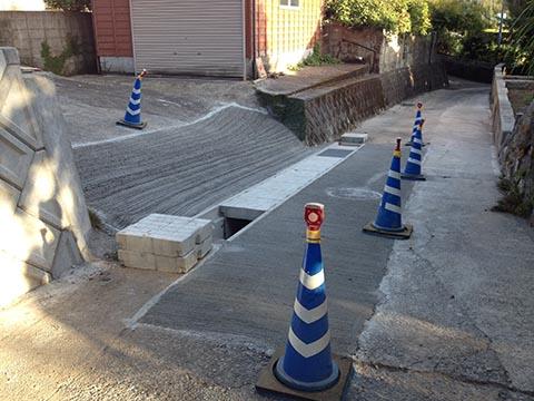 徐々に変わる路地 徐々に変わる路地