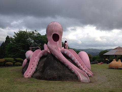 タコの遊具