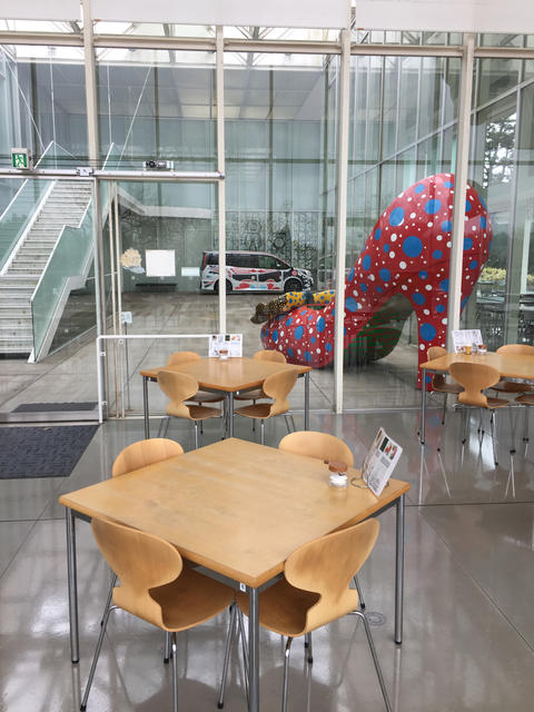 個展会場にて２